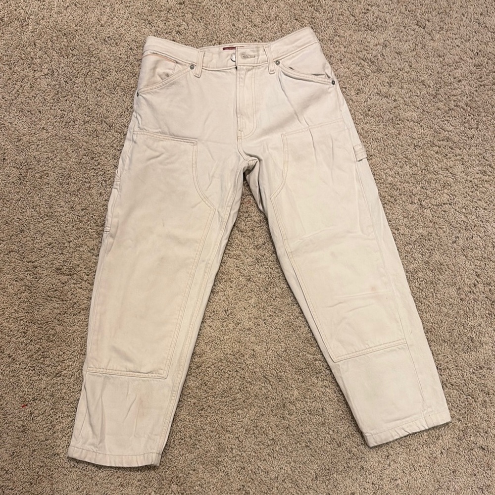 Levi's Cream Cargo Pants